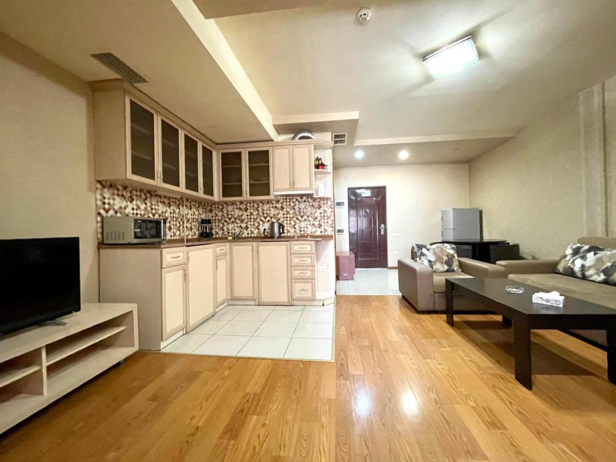 Apartments Emili エレバン エクステリア 写真